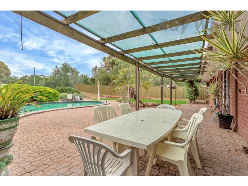 8 Cockshell Drive, Gawler East SA 5118