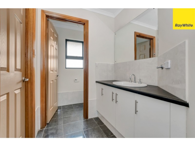 9 Harvey Circuit, Mawson Lakes SA 5095