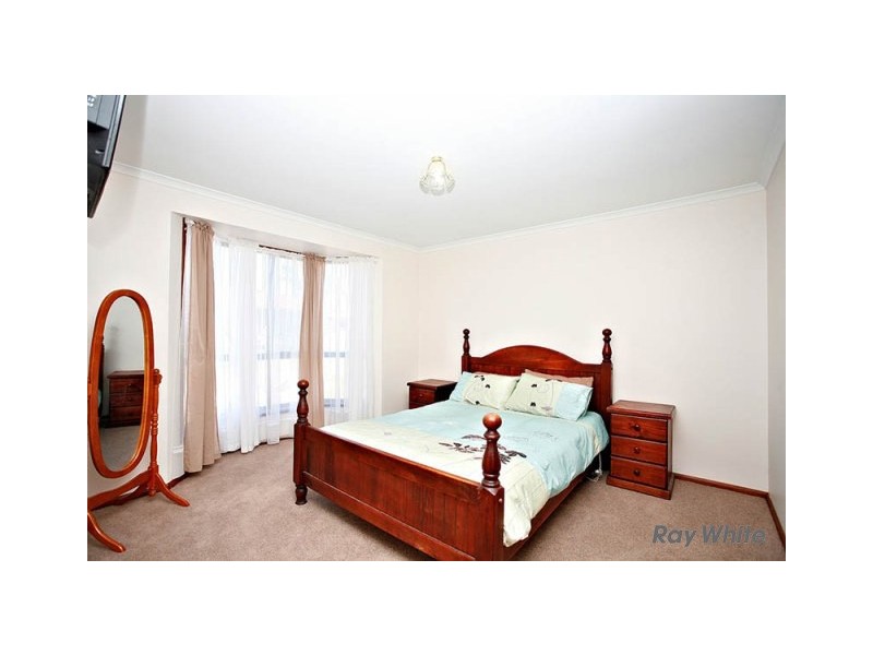 13 Addis Street, Evanston Park SA 5116