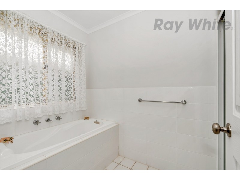 17 Bowman Street, Elizabeth Park SA 5113