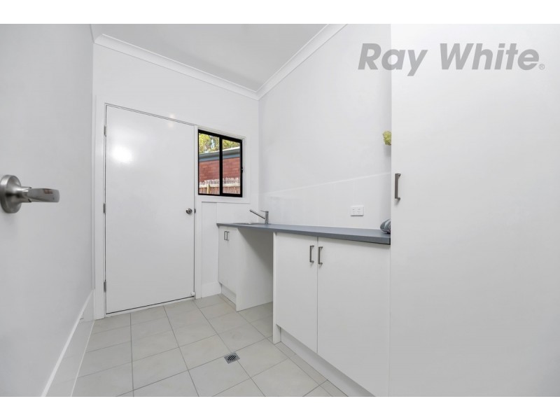 6 Przibilla Drive, Evanston SA 5116