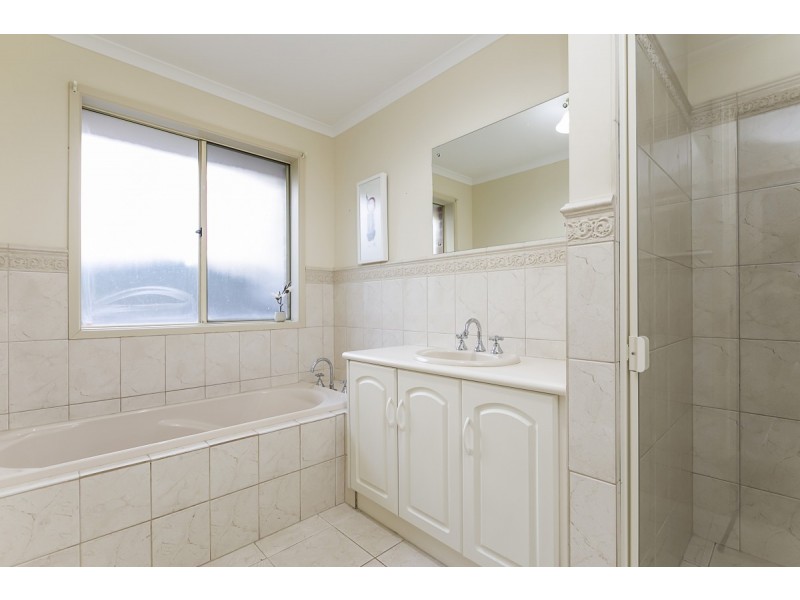 39 Whinnen Street, Evanston Park SA 5116