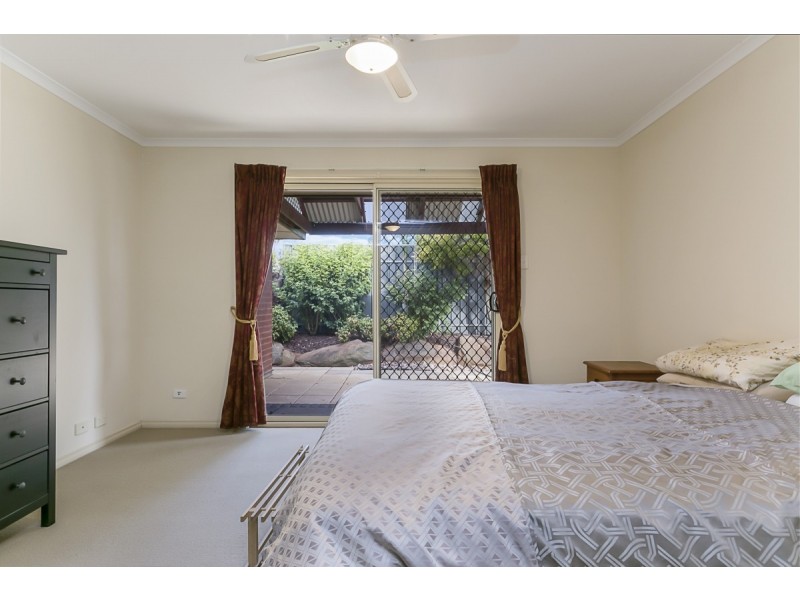 39 Whinnen Street, Evanston Park SA 5116