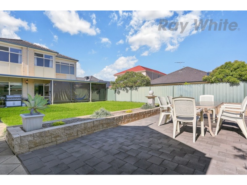 6 Oriole Walk, Mawson Lakes SA 5095
