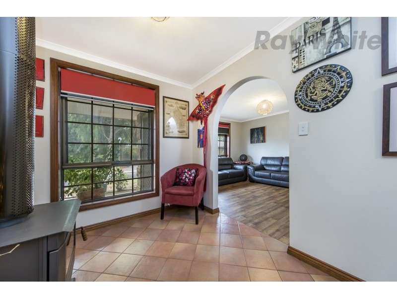 6 Vivian Court, Salisbury SA 5108
