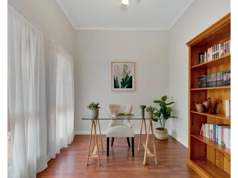 12 Selway Place, Evanston Park SA 5116