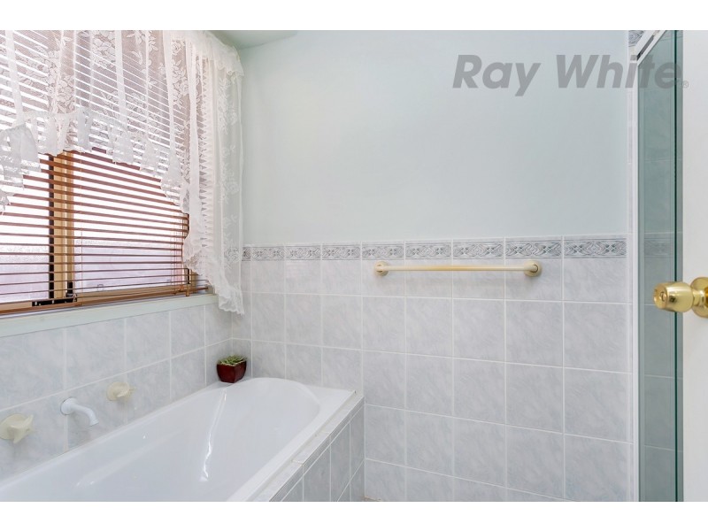 5 Springfield Court, Evanston Park SA 5116