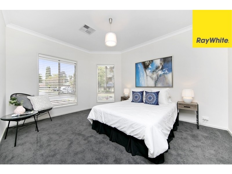 2 Kincumber Drive, Redwood Park SA 5097