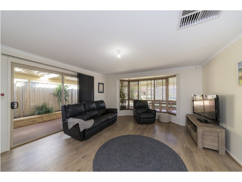 39 Mitchell Drive, Evanston Park SA 5116