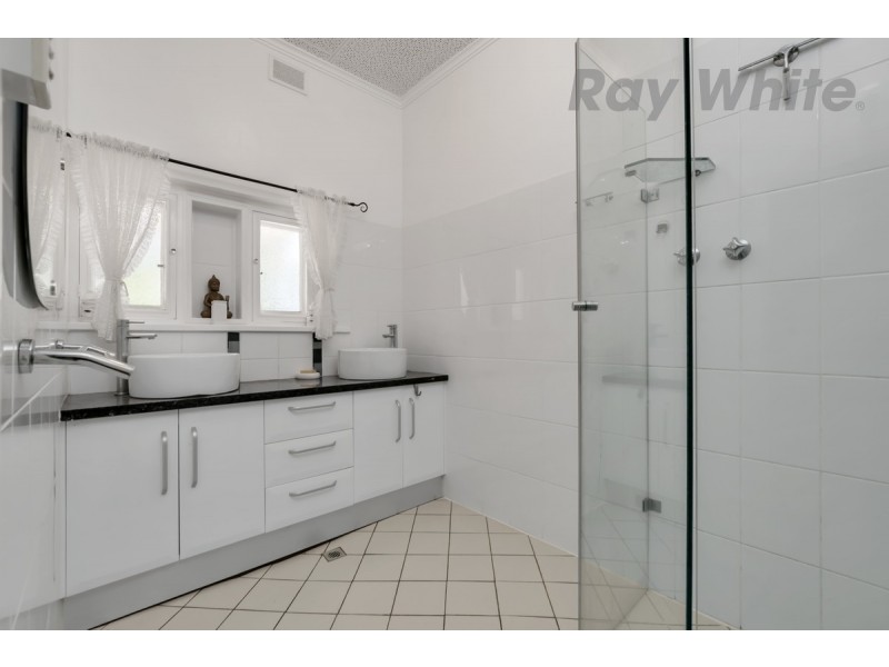 68 Paxton Street, Willaston SA 5118