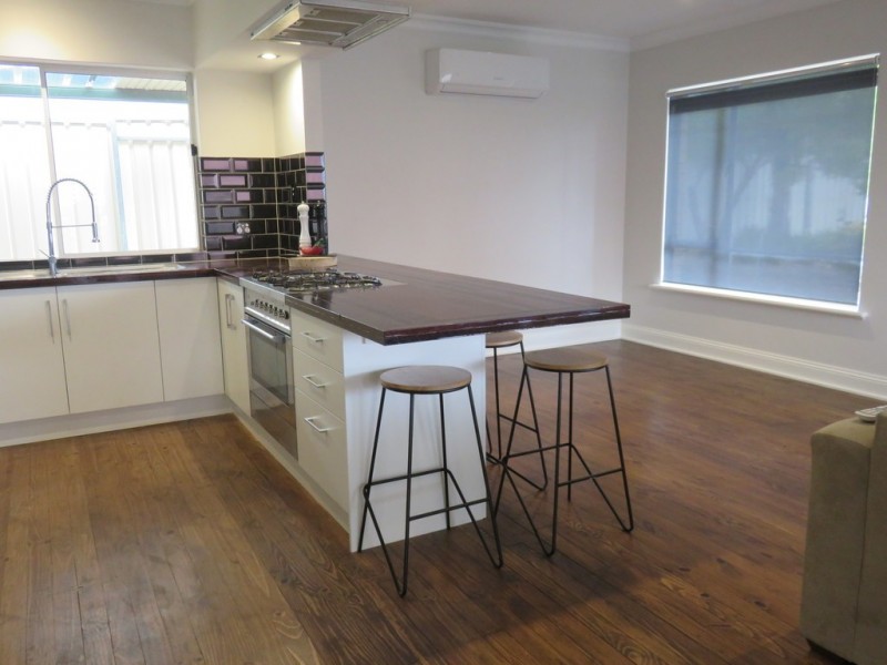 32 Billabong Street, Para Hills SA 5096