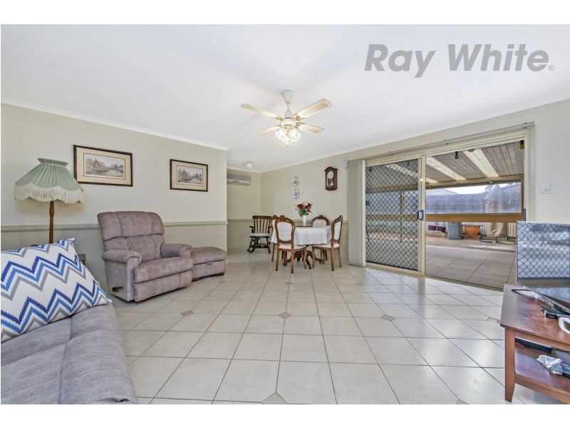 49 Dawkins Ave, Willaston SA 5118