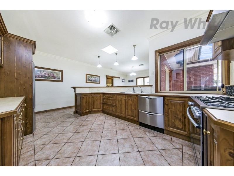 9 Bond Street, Willaston SA 5118