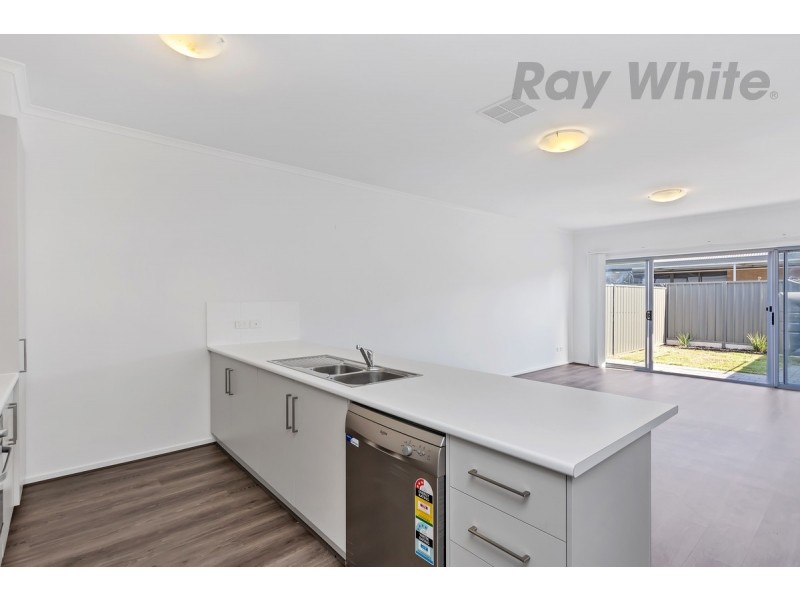 39 Kuranye Circuit, Largs North SA 5016