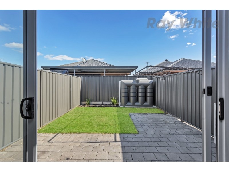 39 Kuranye Circuit, Largs North SA 5016