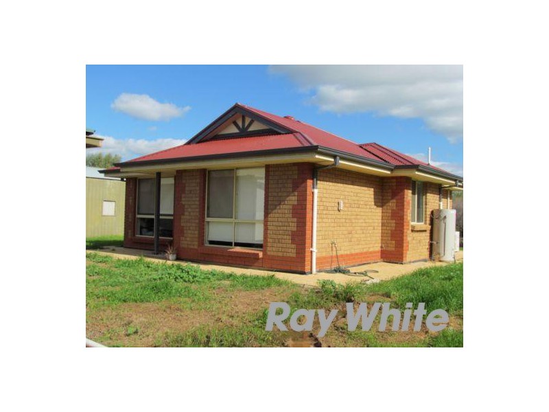 15 Bethesda Rd, Lewiston SA 5501