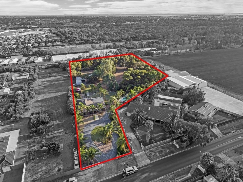 16 Beadell Street, Burton SA 5110