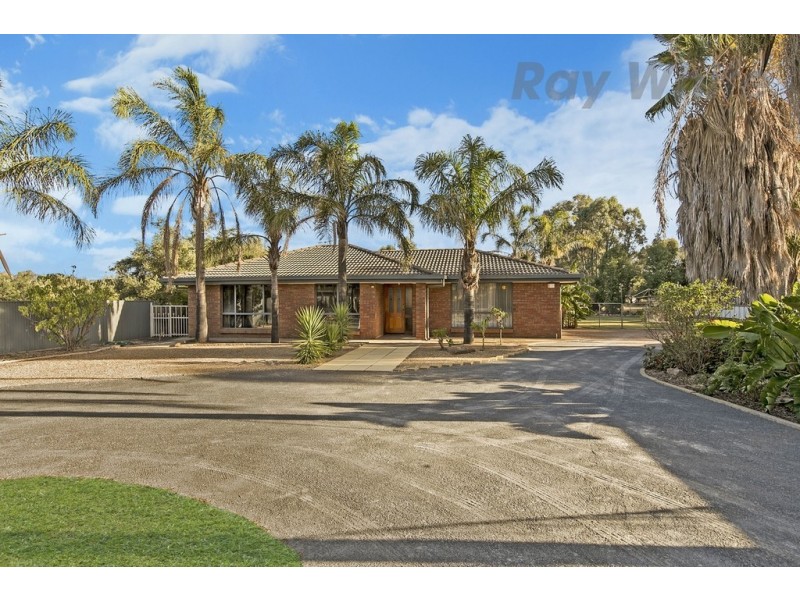 16 Beadell Street, Burton SA 5110