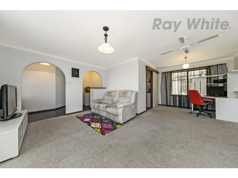 16 Beadell Street, Burton SA 5110