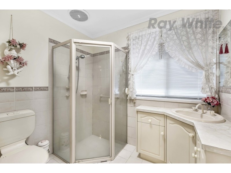 4 Edwards Street, Willaston SA 5118