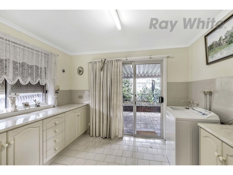 4 Edwards Street, Willaston SA 5118