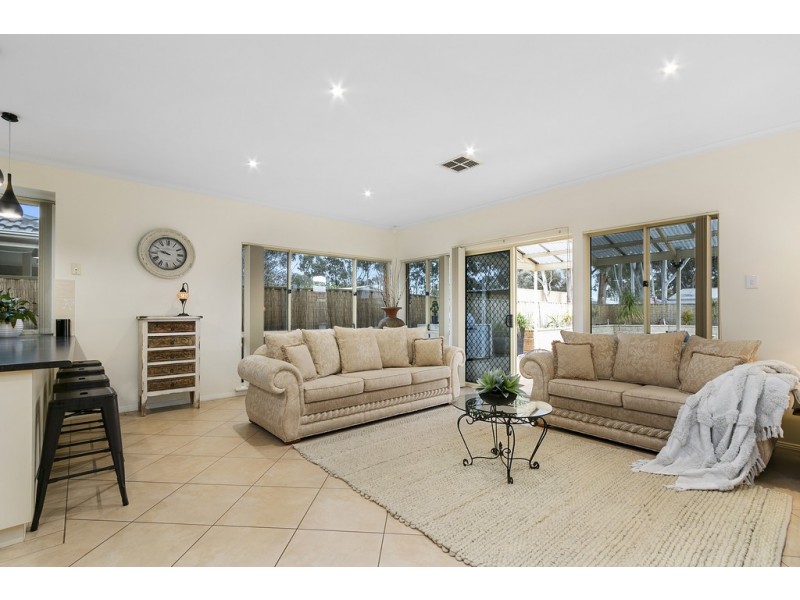 25 Britha Avenue, Evanston SA 5116