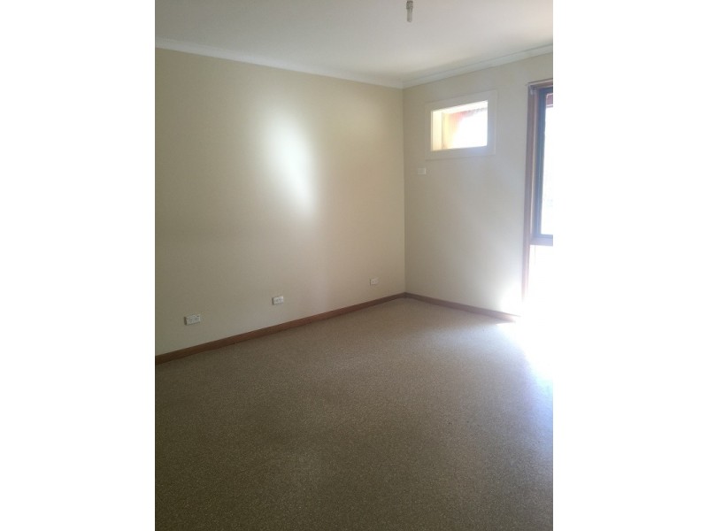 Units 1 – 5, 1 Dahlmyra Ave, Hamley Bridge SA 5401