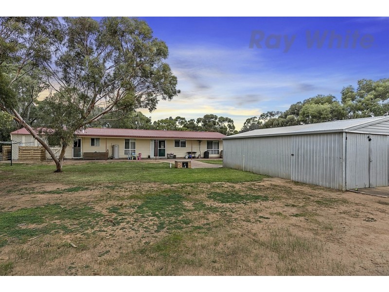 237 Dawkins Road, Lewiston SA 5501