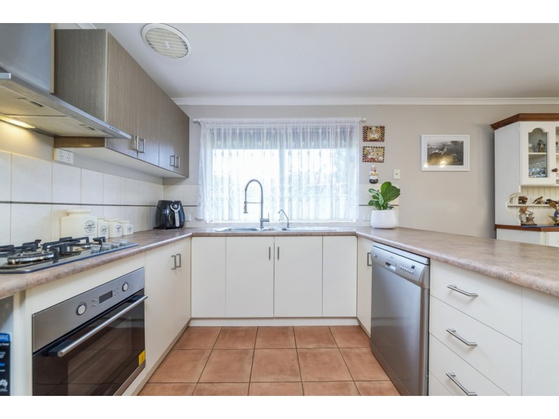 44 Gleeson Grove, Evanston Park SA 5116