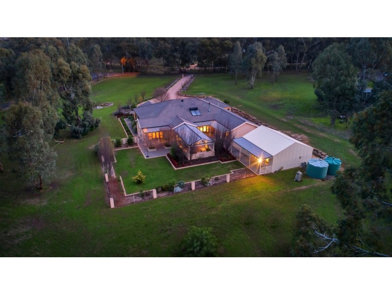 96 Lorke Road, Williamstown SA 5351