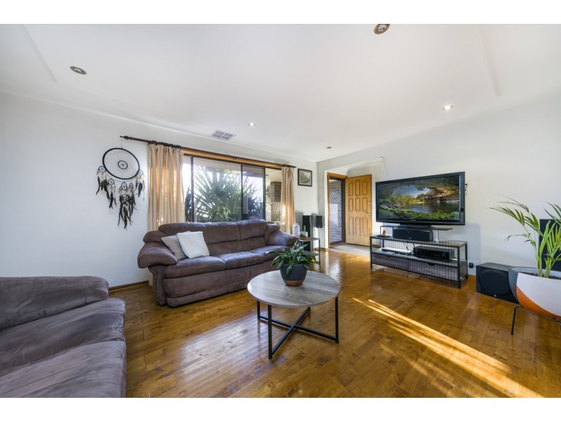 25 Darrell Street, Evanston Park SA 5116