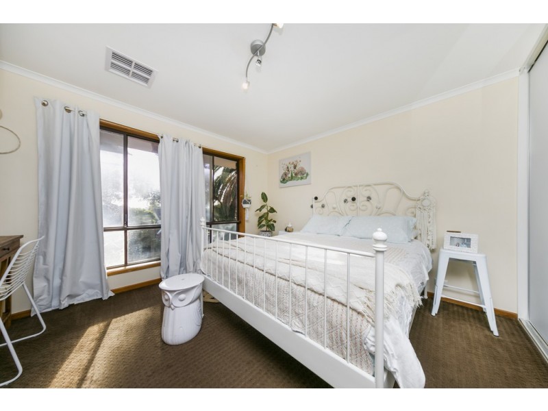 25 Darrell Street, Evanston Park SA 5116