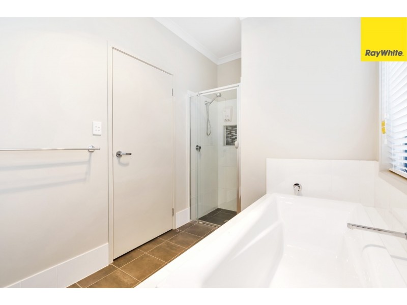 5 Braeview Circuit, Evanston SA 5116