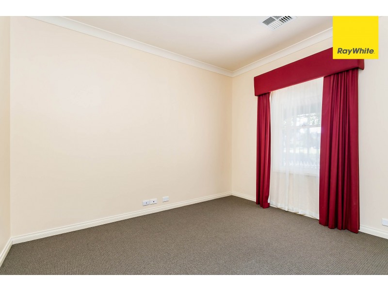 25 Grasswren Way, Mawson Lakes SA 5095