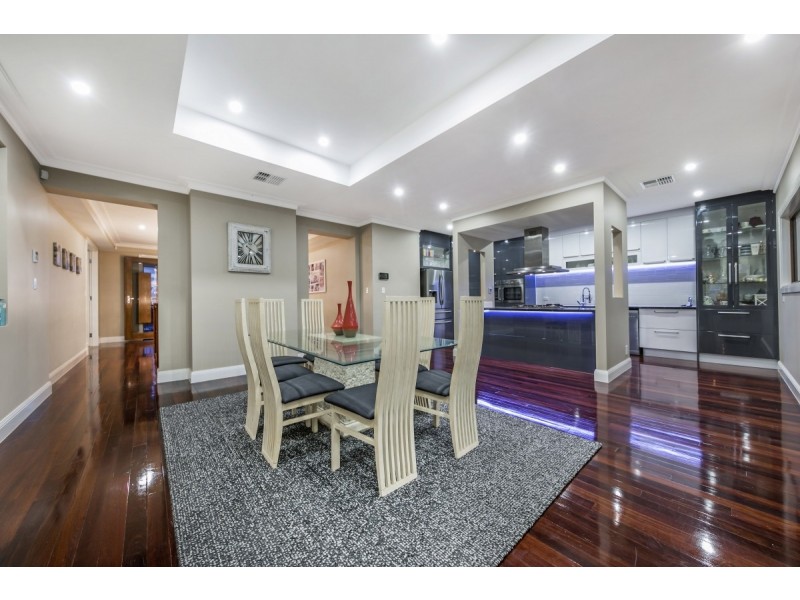 9 Keane Court, Evanston Park SA 5116