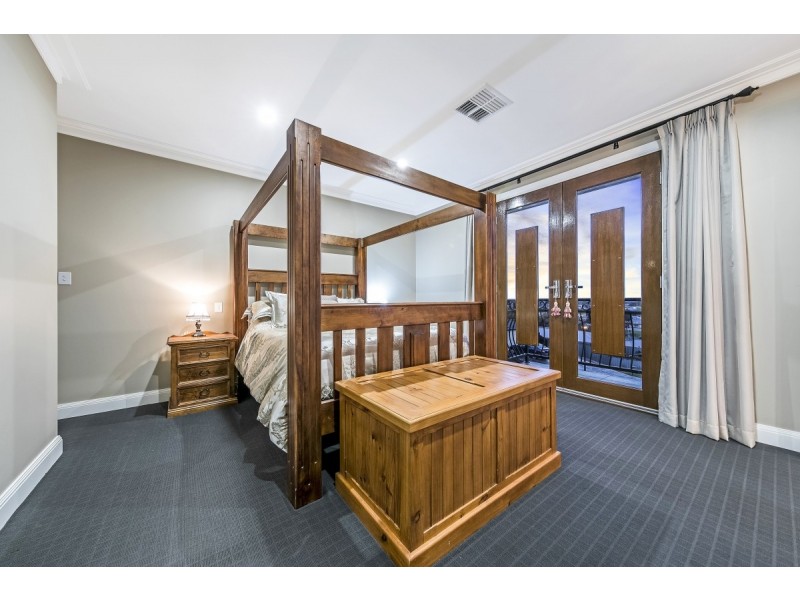 9 Keane Court, Evanston Park SA 5116