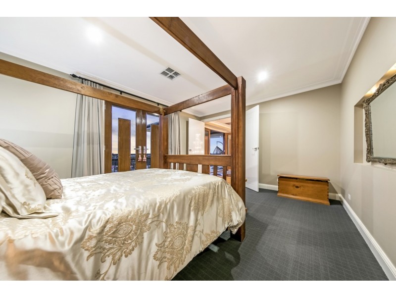 9 Keane Court, Evanston Park SA 5116