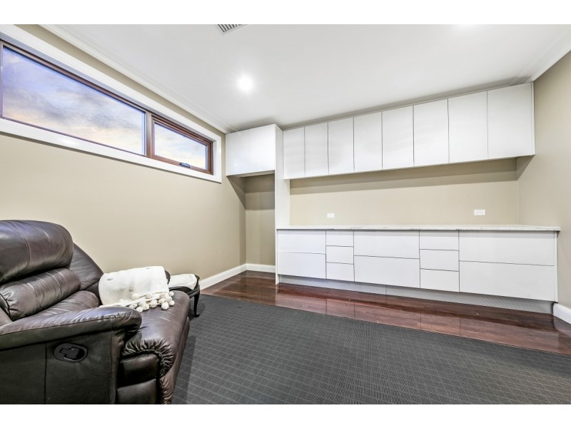 9 Keane Court, Evanston Park SA 5116