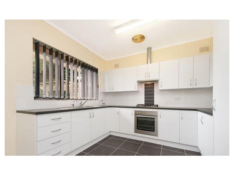 4 Allen Drive, Para Hills SA 5096