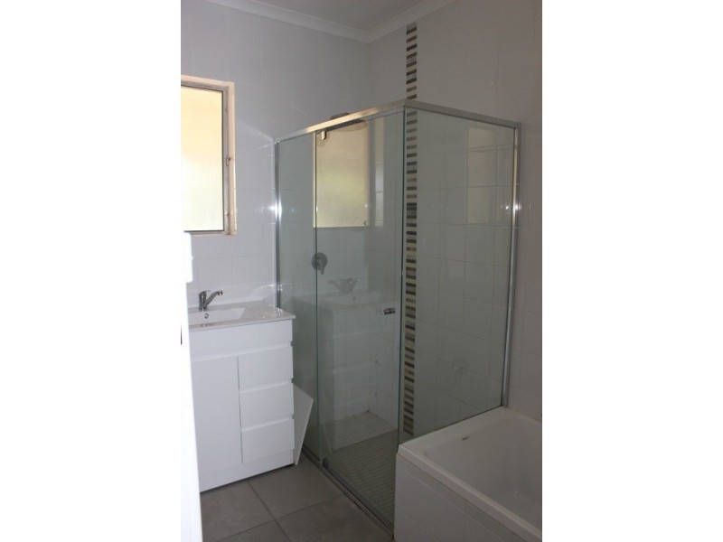 4 Allen Drive, Para Hills SA 5096