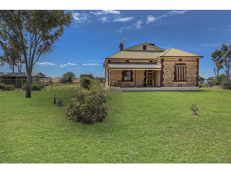 17 Pinkerton Road, Hamley Bridge SA 5401