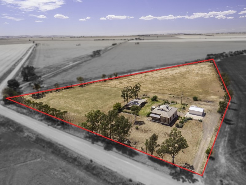 17 Pinkerton Road, Hamley Bridge SA 5401