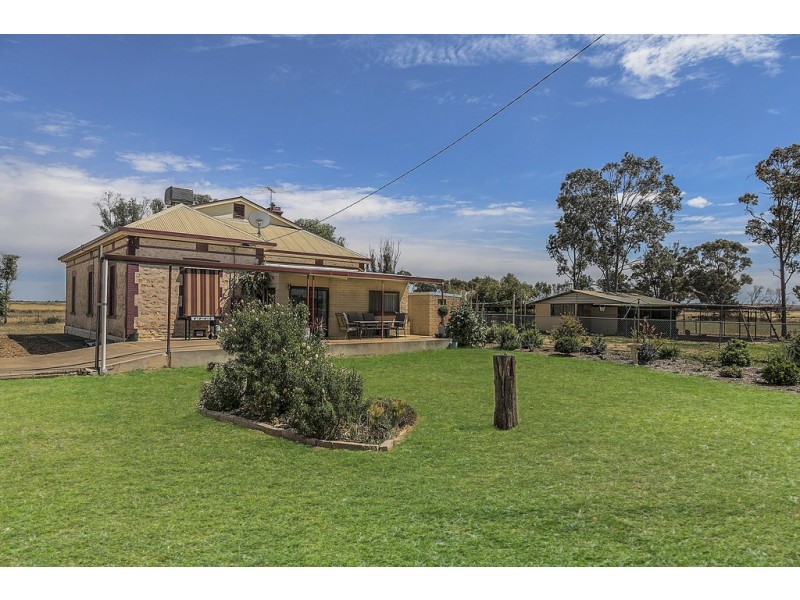 17 Pinkerton Road, Hamley Bridge SA 5401