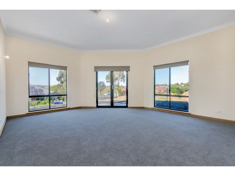 11 Falcon Drive, Hewett SA 5118