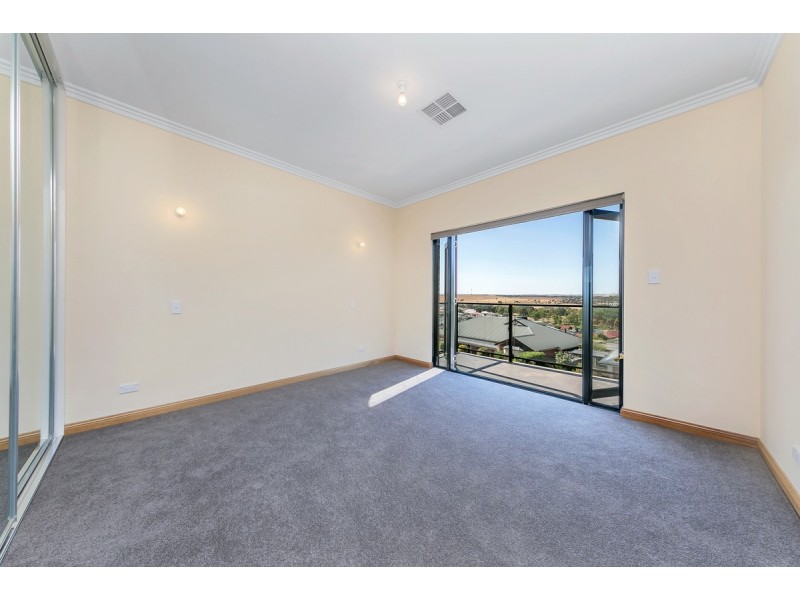 11 Falcon Drive, Hewett SA 5118