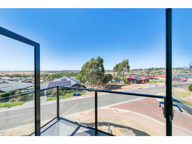 11 Falcon Drive, Hewett SA 5118