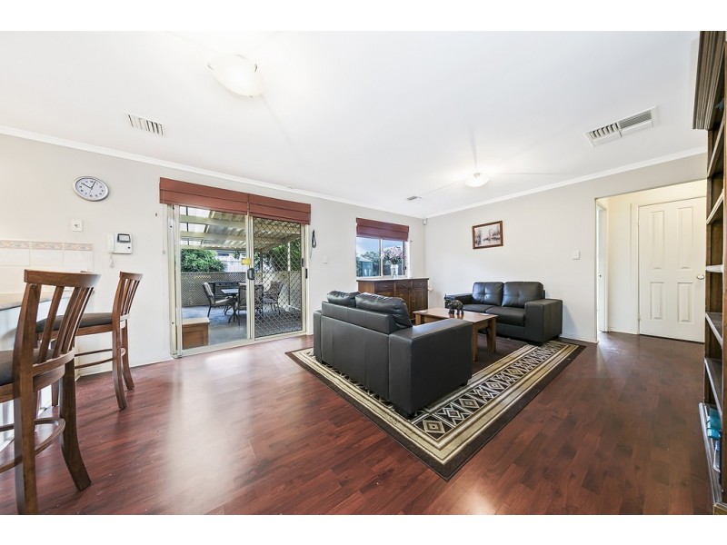 36 Rossiter Drive, Evanston Park SA 5116