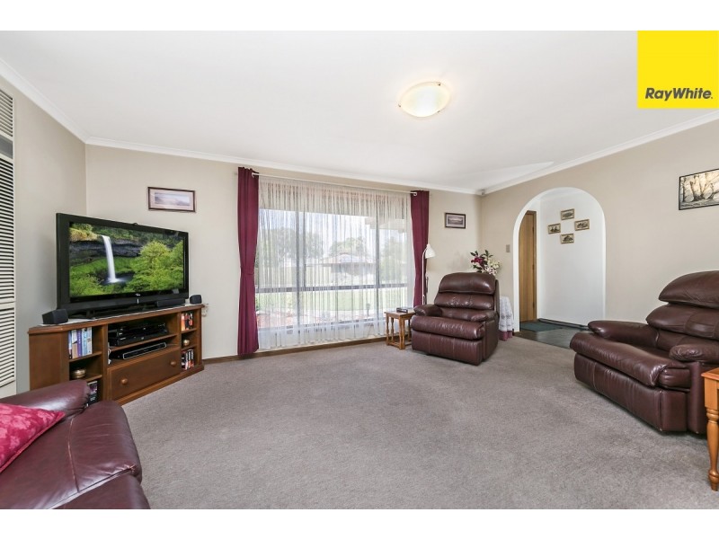 5 Taarnby Drive, Salisbury Downs SA 5108