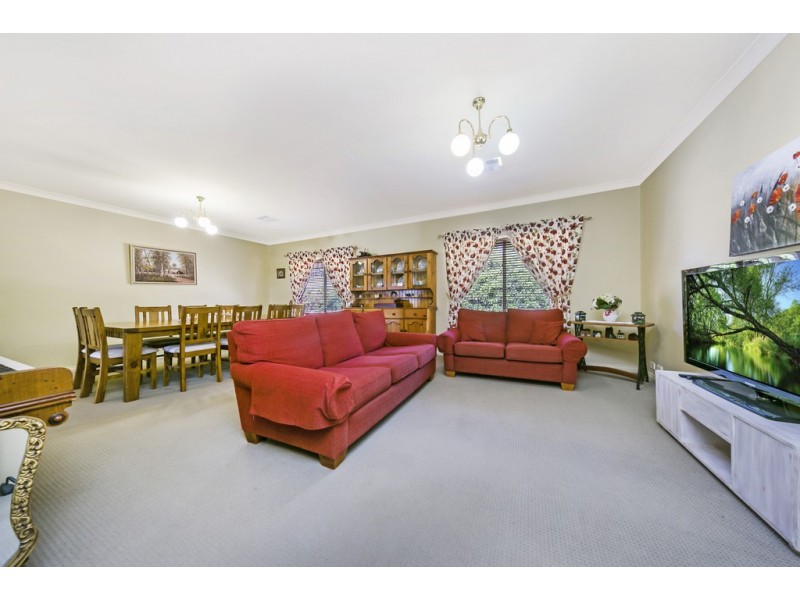 43 William Gilbert Avenue, Williamstown SA 5351