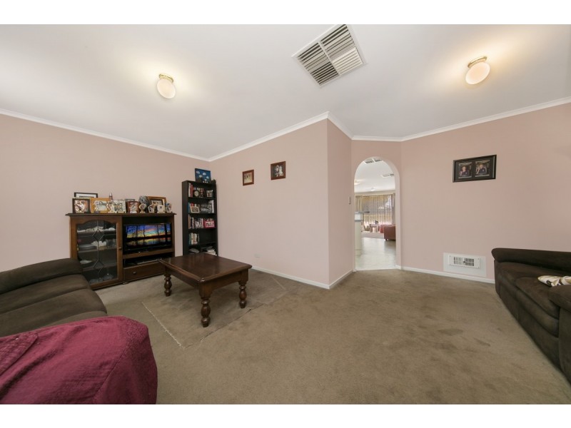 25 Camelot Drive, Blakeview SA 5114